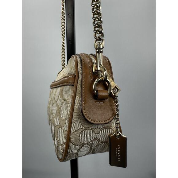Coach Signature Canvas Camera Bag Crossbody Chain Strap Tan Leather - Picture 3 of 10